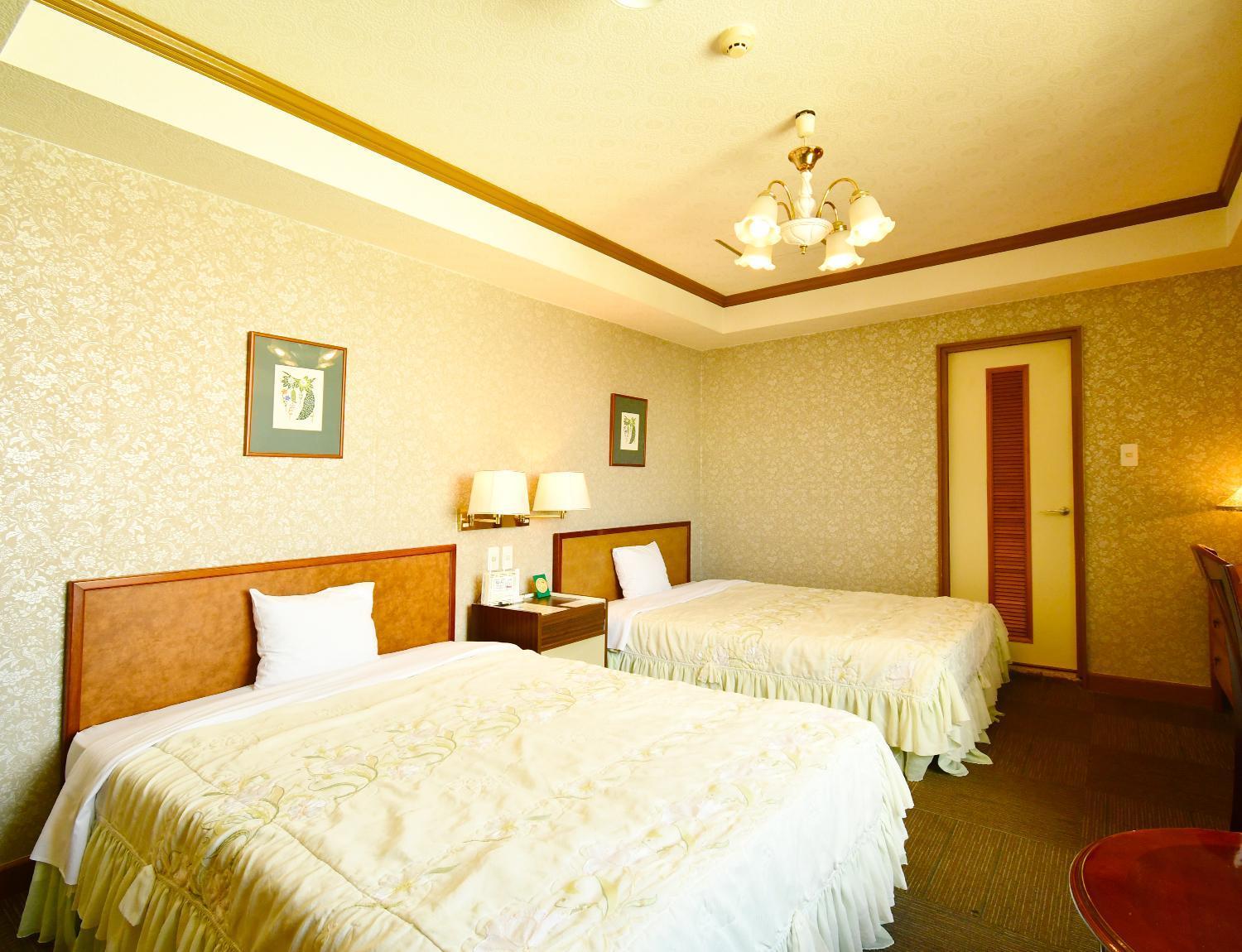 Sunrise Hotel 2*