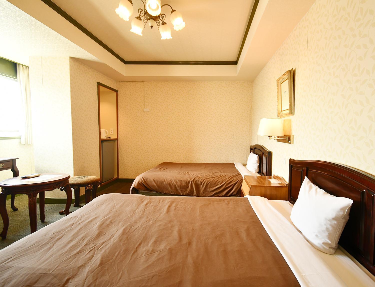 Sunrise Hotel